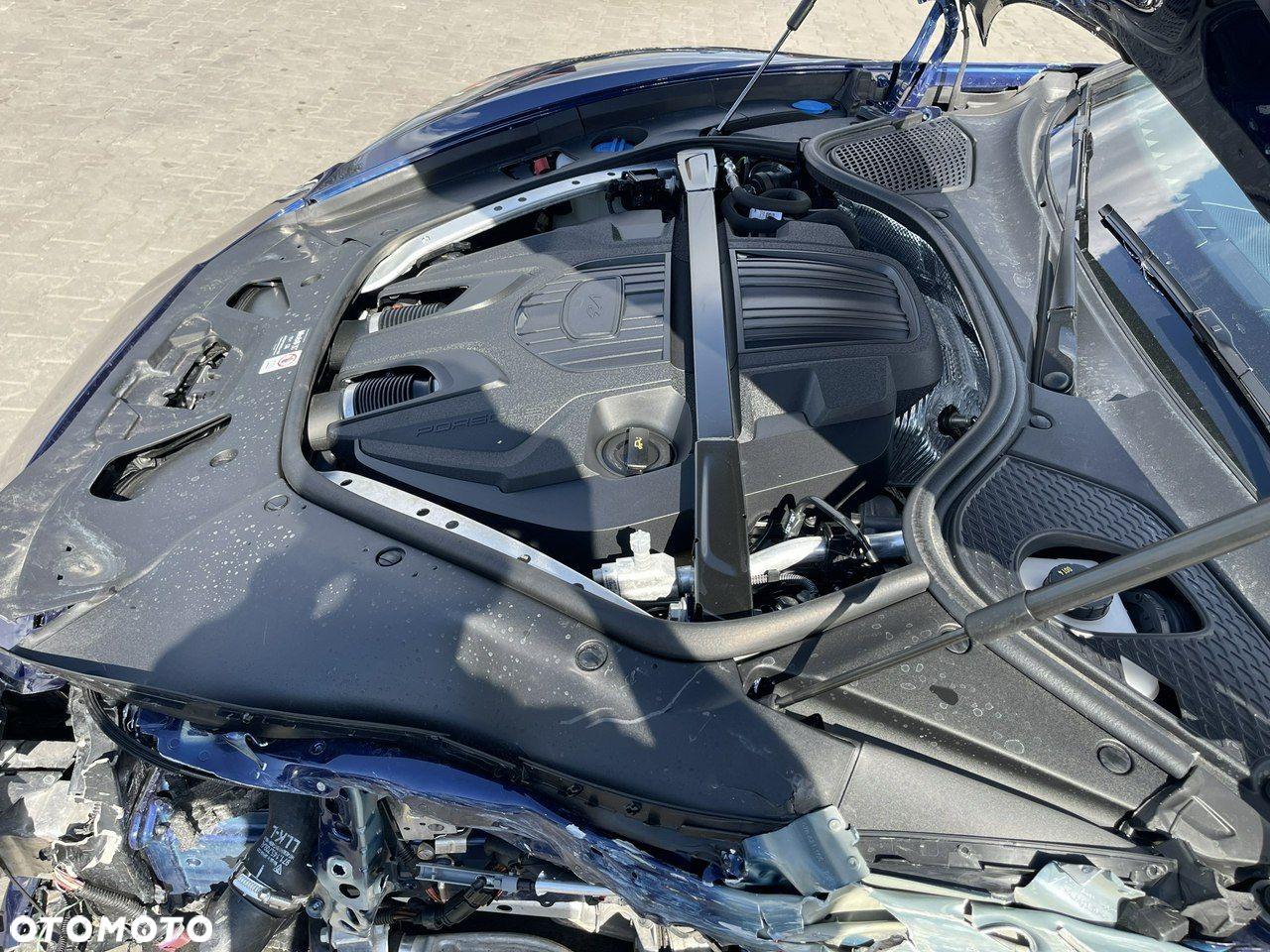 Porsche Panamera 4 - 16