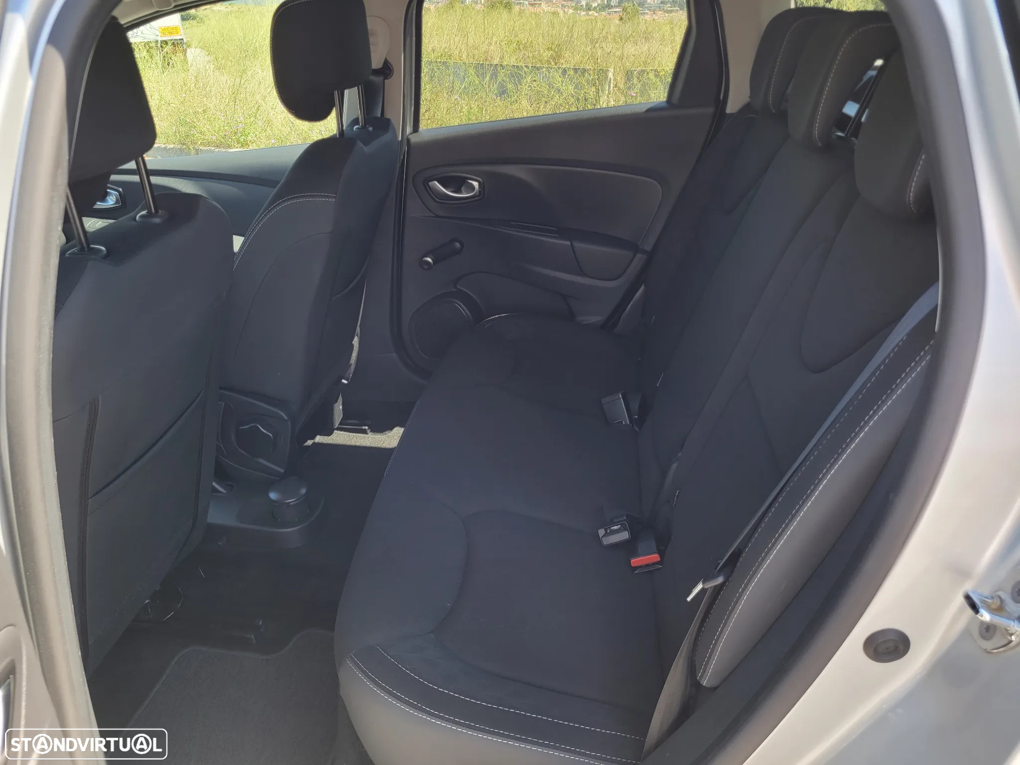 Renault Clio Sport Tourer 1.5 dCi Limited EDition - 23