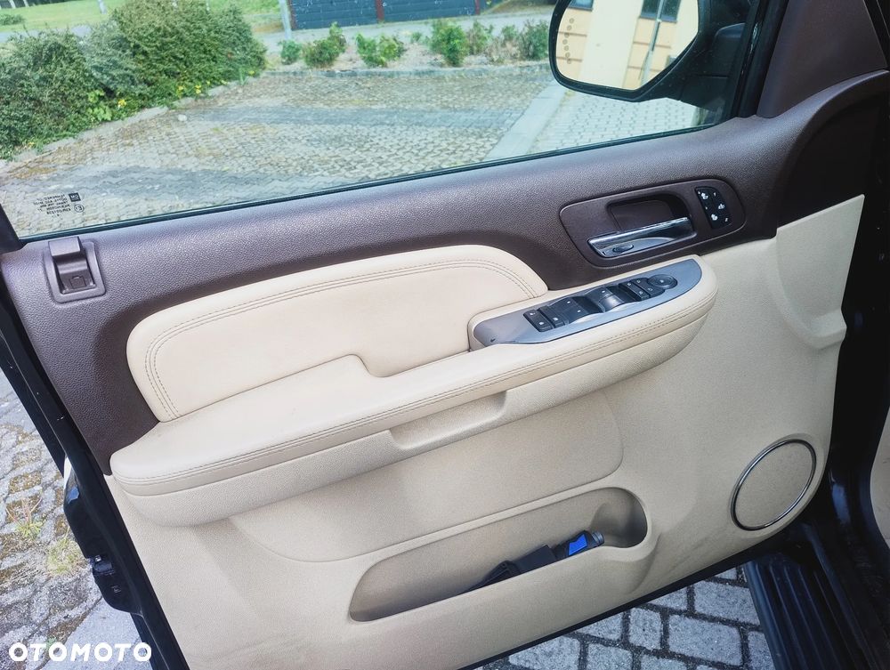 GMC Yukon Denali 6.2 - 12