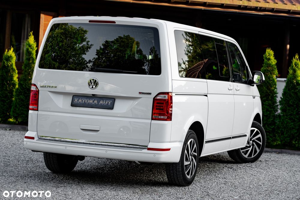 Volkswagen Multivan - 12