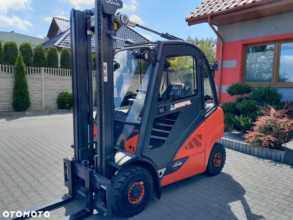 Linde H25D-02 - 1