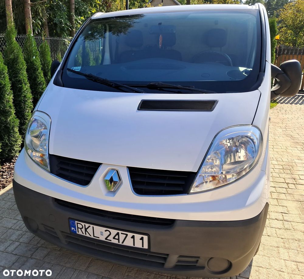 Renault Trafic - 22