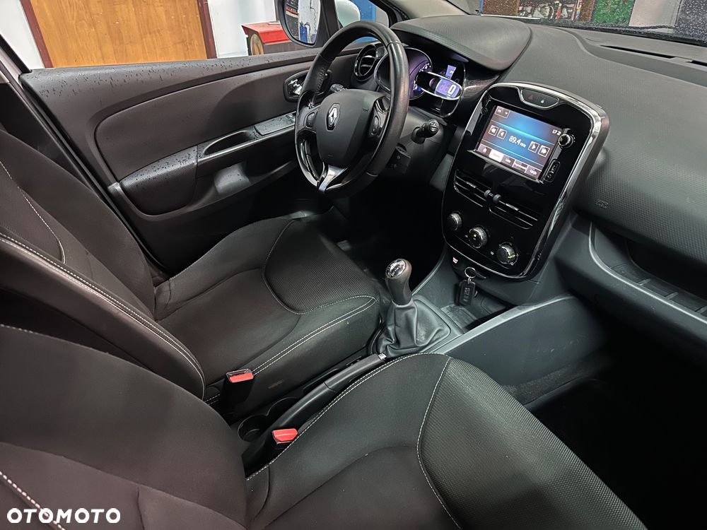 Renault Clio 1.2 16V 75 LIMITED - 16