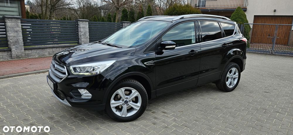 Ford Kuga 1.5 EcoBoost 2x4 Business Edition - 6