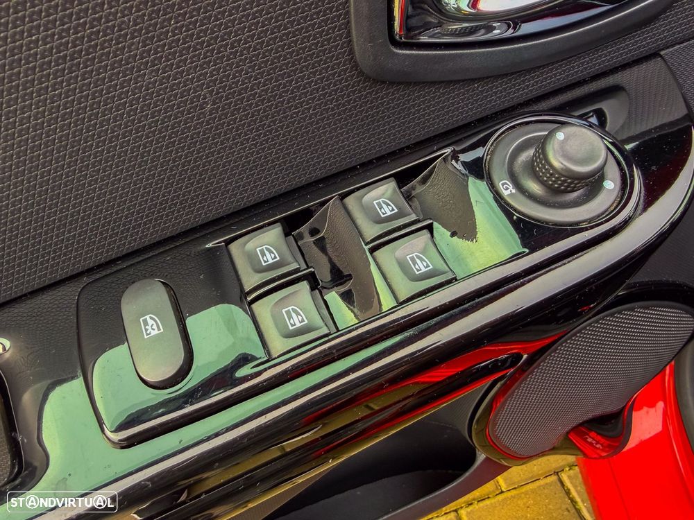 Renault Clio 0.9 TCE Dynamique S - 13