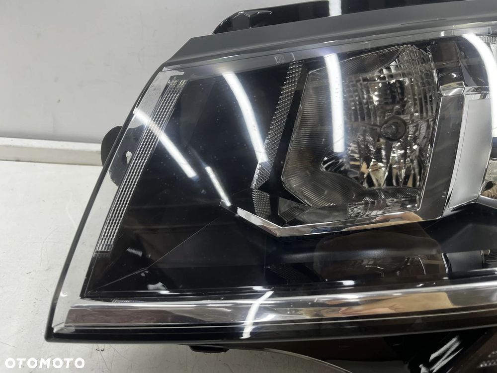 Lampa reflektor VW Transporter T6 T6.1 Multivan LIFT 19-24r. LEWA przednia zwykła EU lewy przód EURO - 4