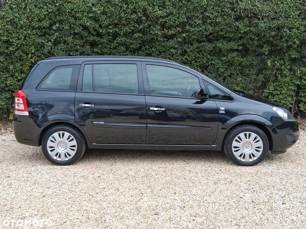 Opel Zafira 1.8 - 6