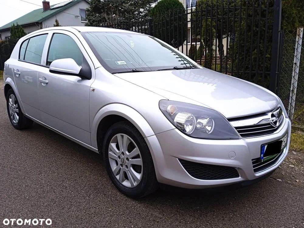Opel Astra 1.4 - 30