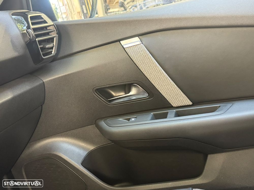 Citroën C4 X 1.2 PureTech Max EAT8 - 31