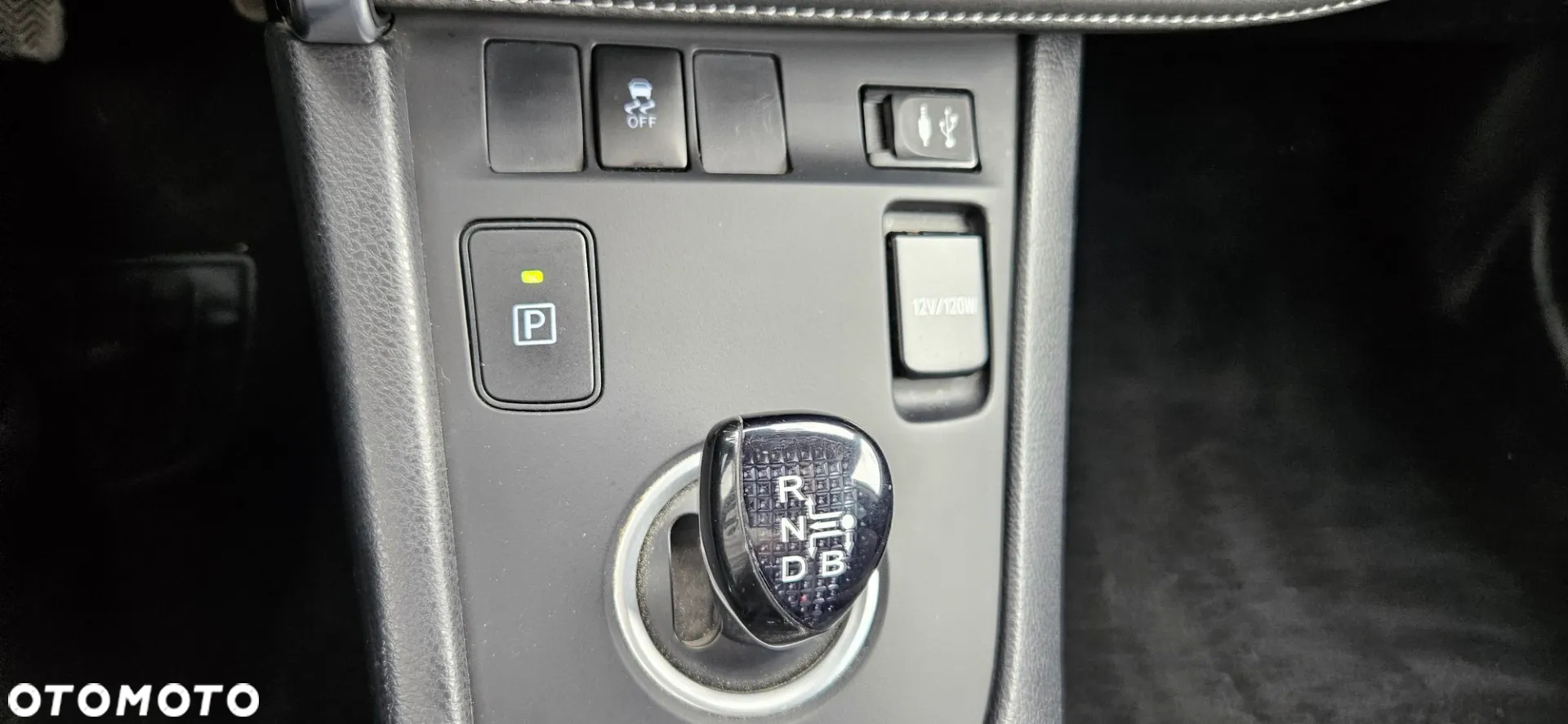 Toyota Auris 1.8 VVT-i Hybrid Automatik Comfort - 33