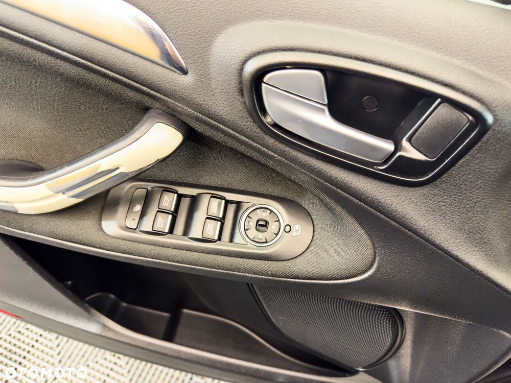 Ford Galaxy 2.0 TDCi DPF Titanium - 27