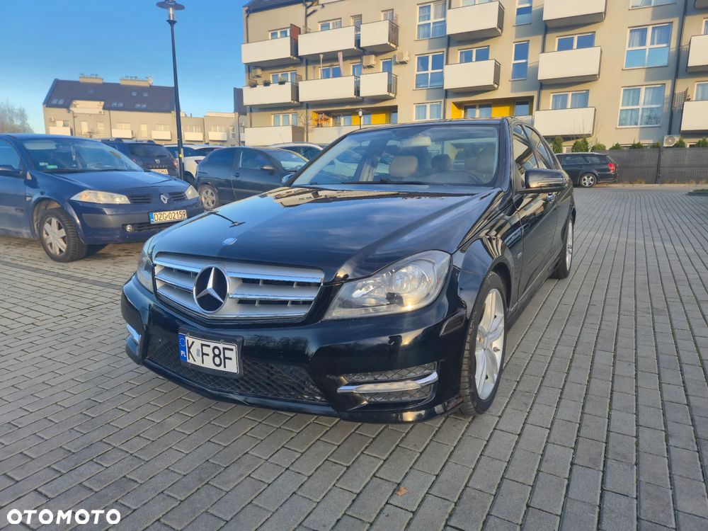 Mercedes-Benz Klasa C 250 (BlueEFFICIENCY) 7G-TRONIC - 3