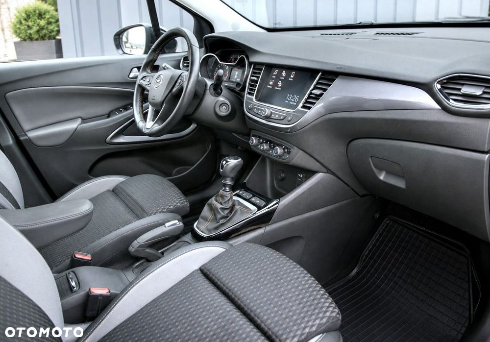 Opel Crossland X - 9