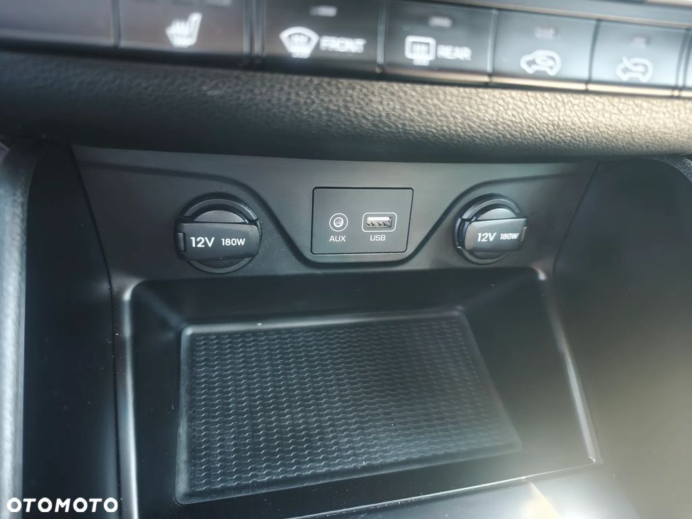 Hyundai Tucson 1.6 GDi 2WD Premium - 32