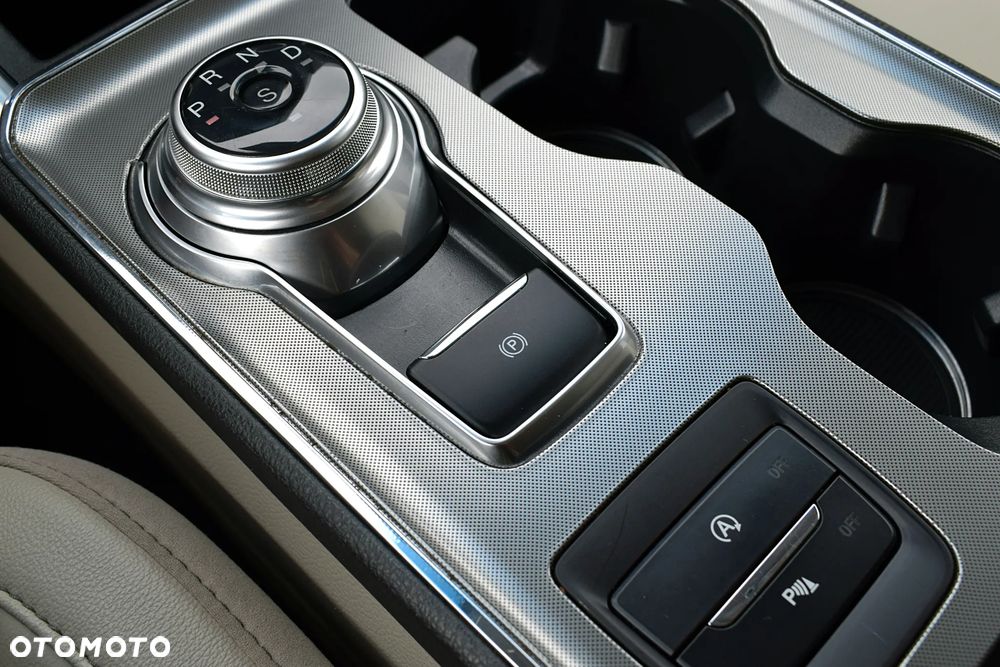 Ford Edge - 21