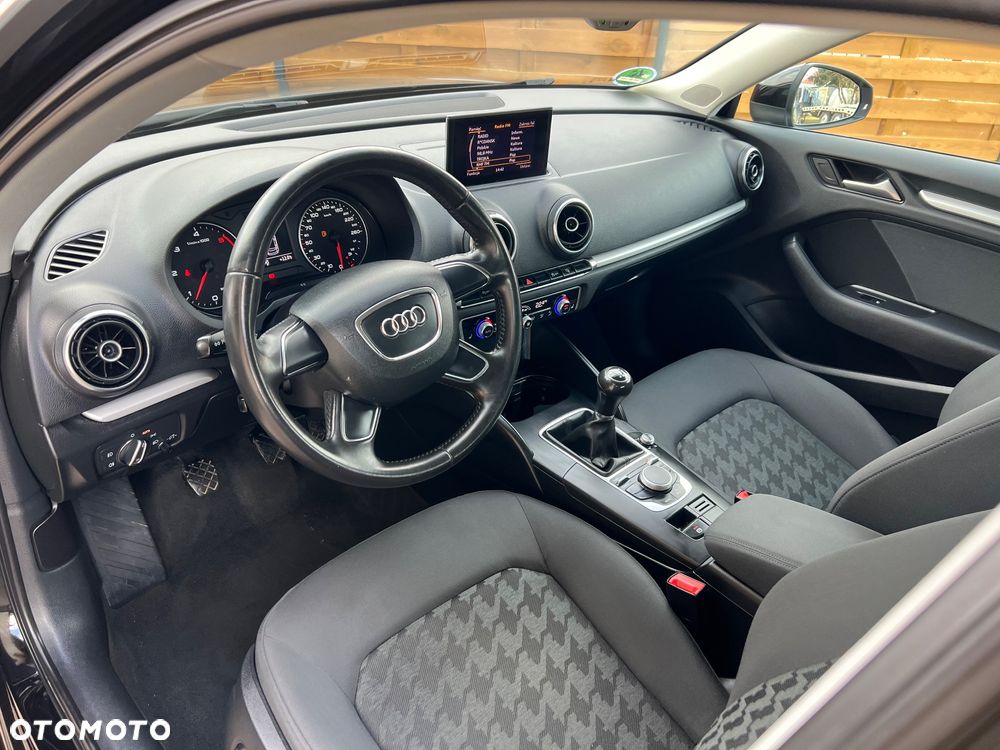 Audi A3 Sportback - 10