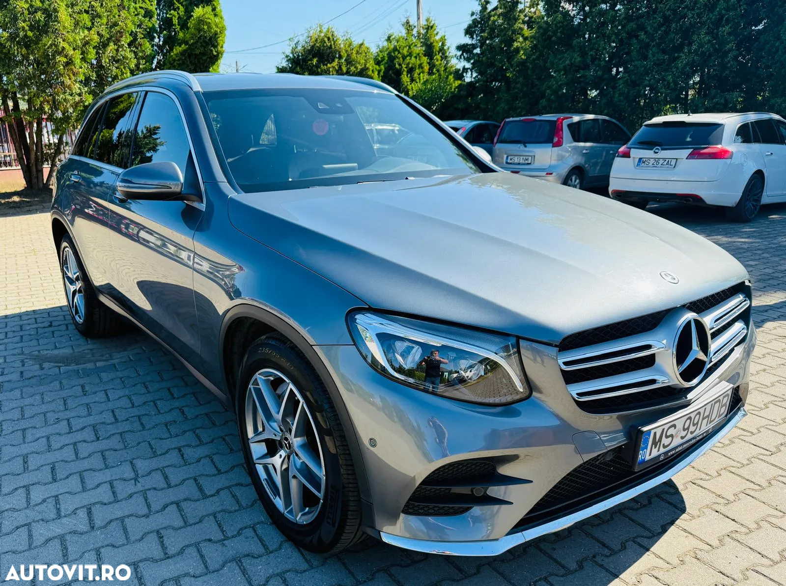 Mercedes-Benz GLC 250 d 4MATIC - 4