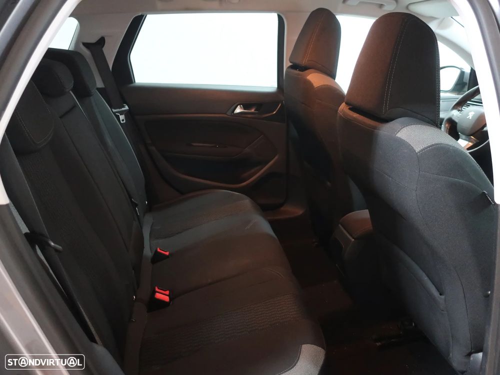 Peugeot 308 SW 1.6 BlueHDi Style - 25