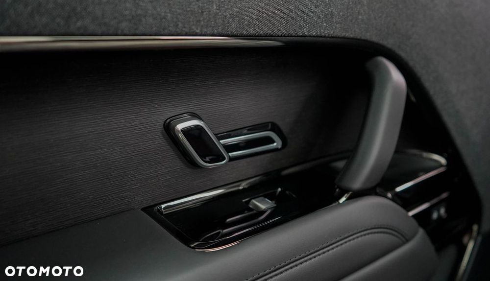 Land Rover Range Rover Sport S 3.0 D300 mHEV Dynamic SE - 28