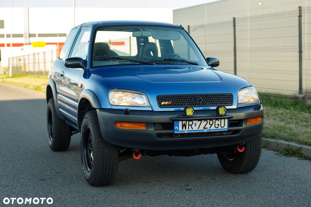 Toyota RAV4 2.0 Special - 15