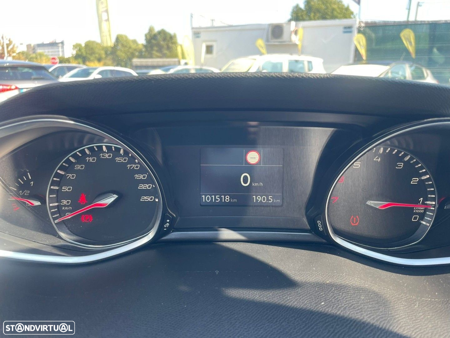 Peugeot 308 1.2 PureTech Allure - 13