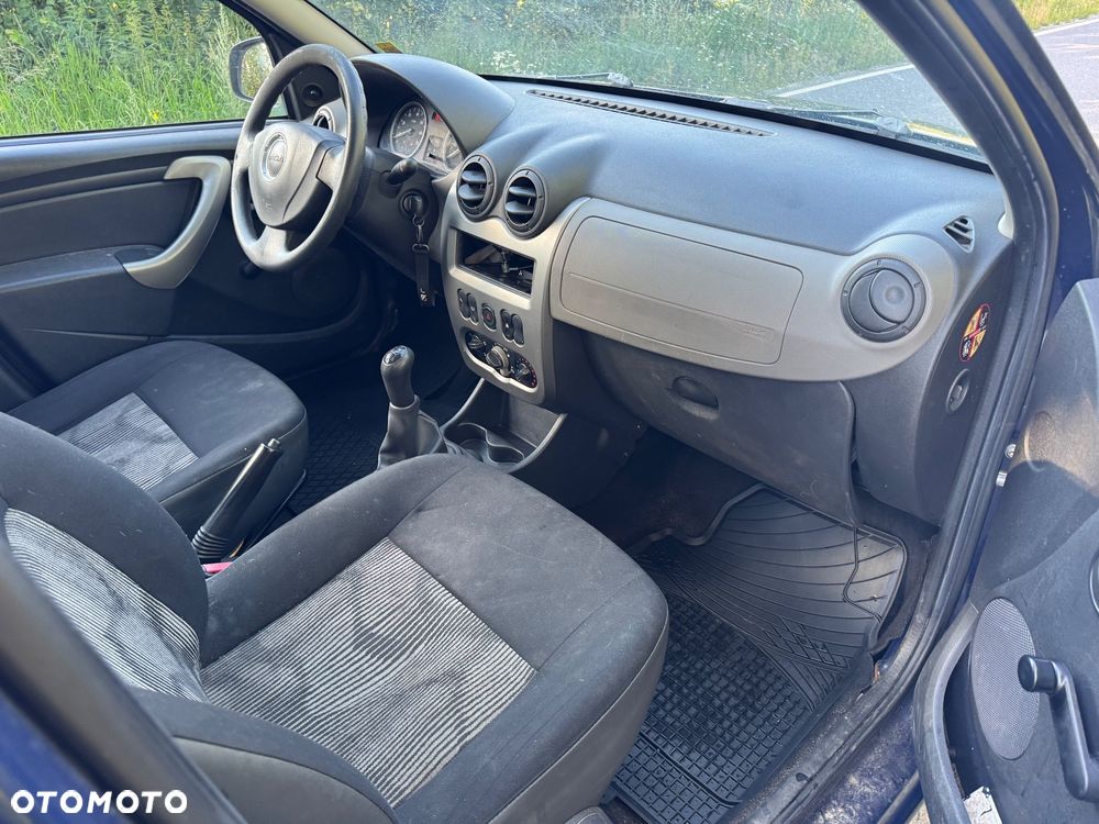 Dacia Sandero 1.2 16V - 8