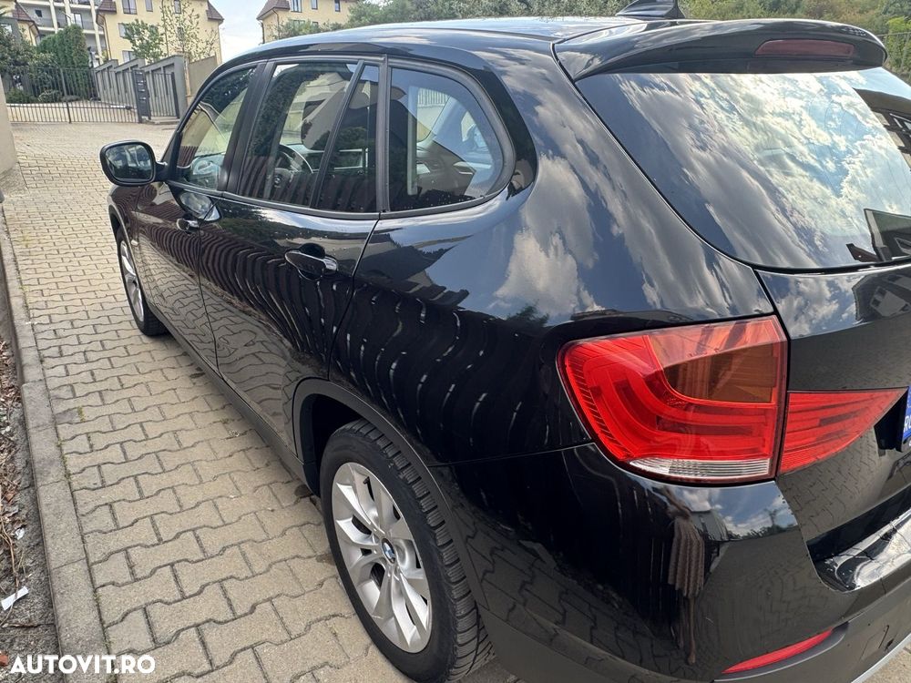 BMW X1 sDrive18d Sport Line - 2