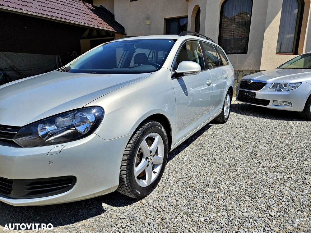 Volkswagen Golf 2.0 TDI DPF Highline - 11