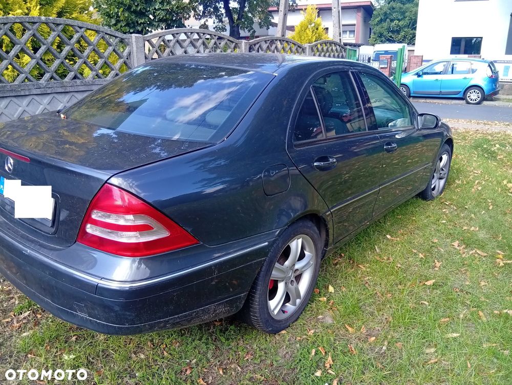 Mercedes-Benz Klasa C 240 Avantgarde - 7