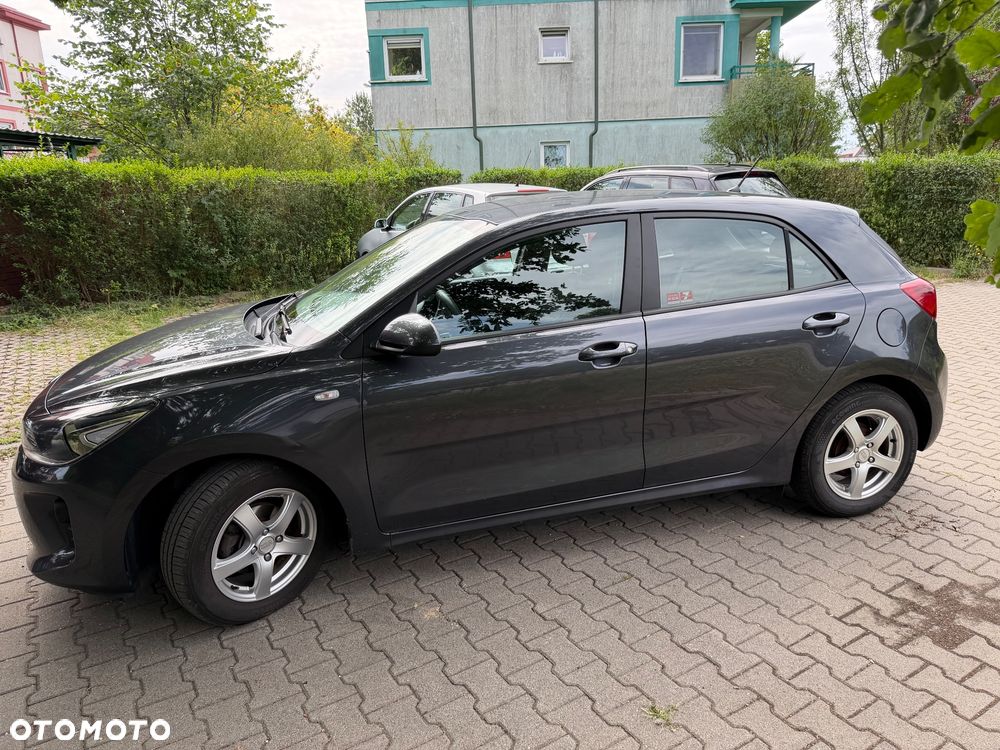 Kia Rio 1.4 M - 4