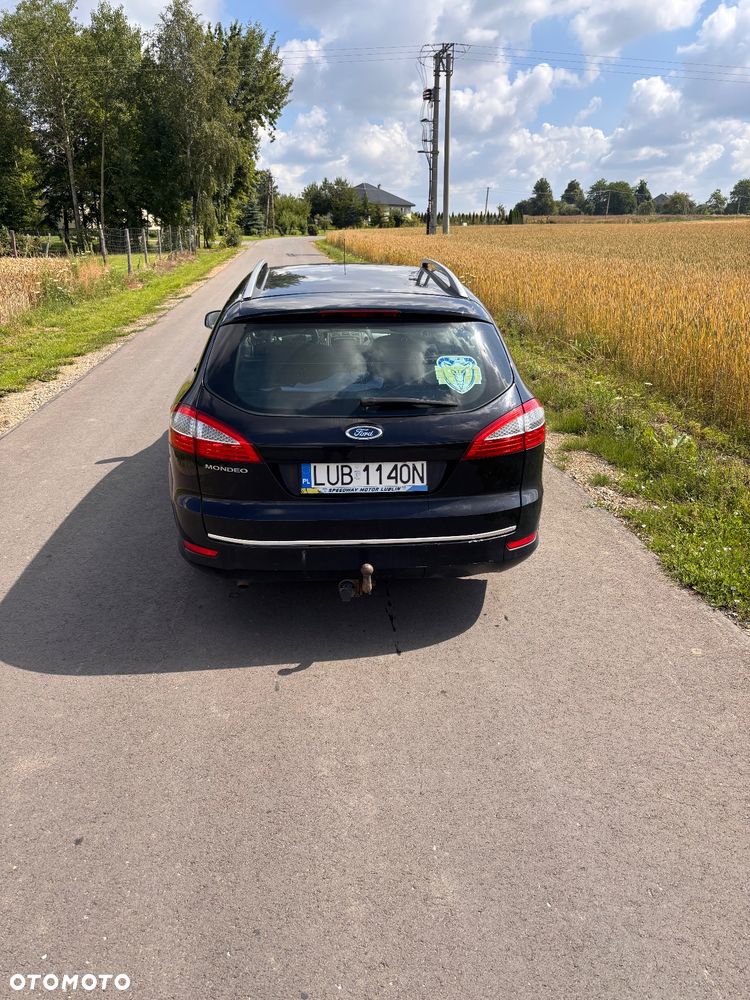Ford Mondeo 2.0 Ghia - 6