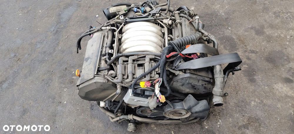 Audi A4 S4 B5 8D 2000 Kompletne skrzynie - 1