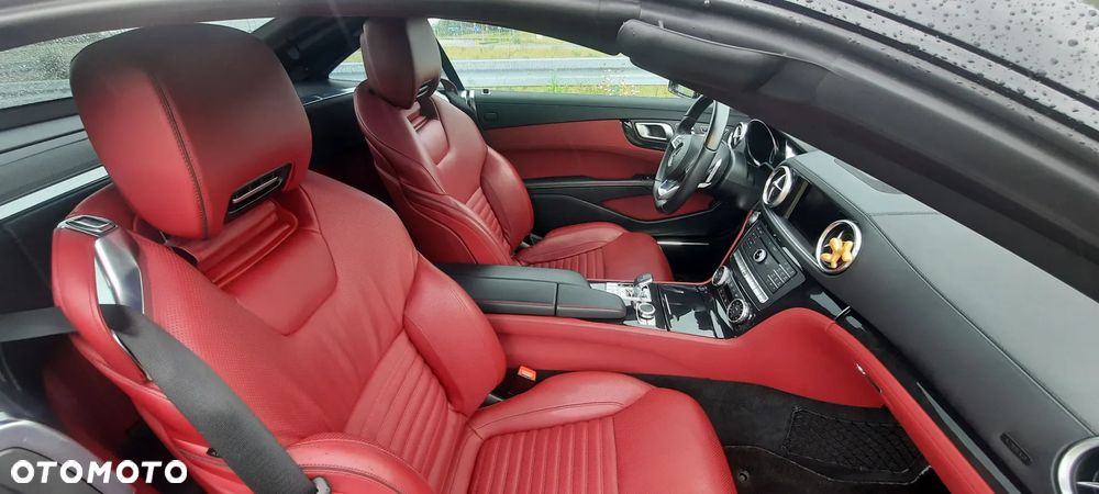 Mercedes-Benz SL - 8