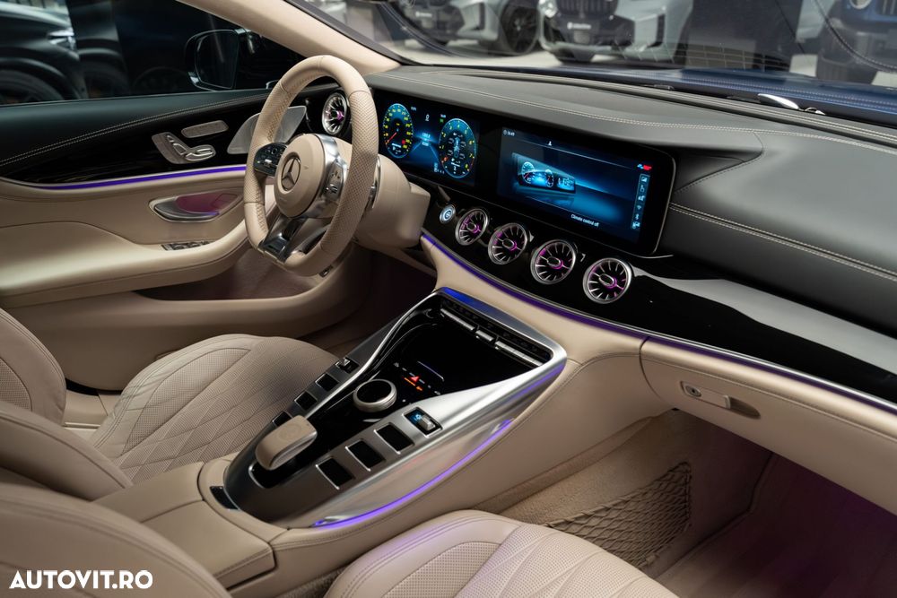 Mercedes-Benz AMG GT 4-door Coupe - 8