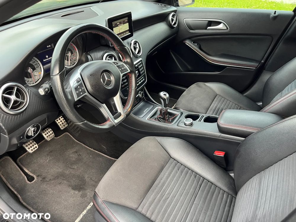Mercedes-Benz Klasa A 180 AMG Line - 9