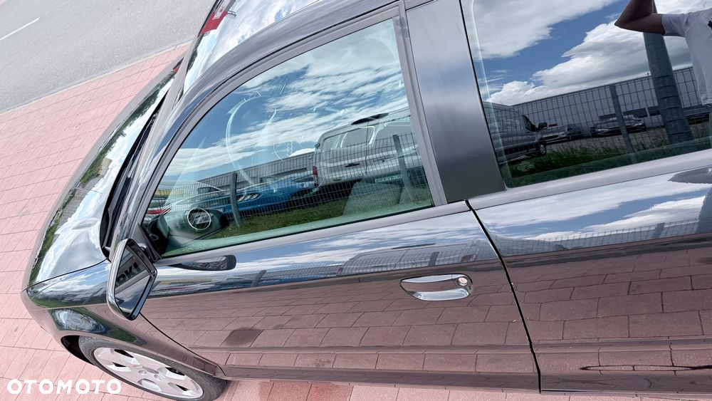 Audi A3 3-drzwiowe - 9
