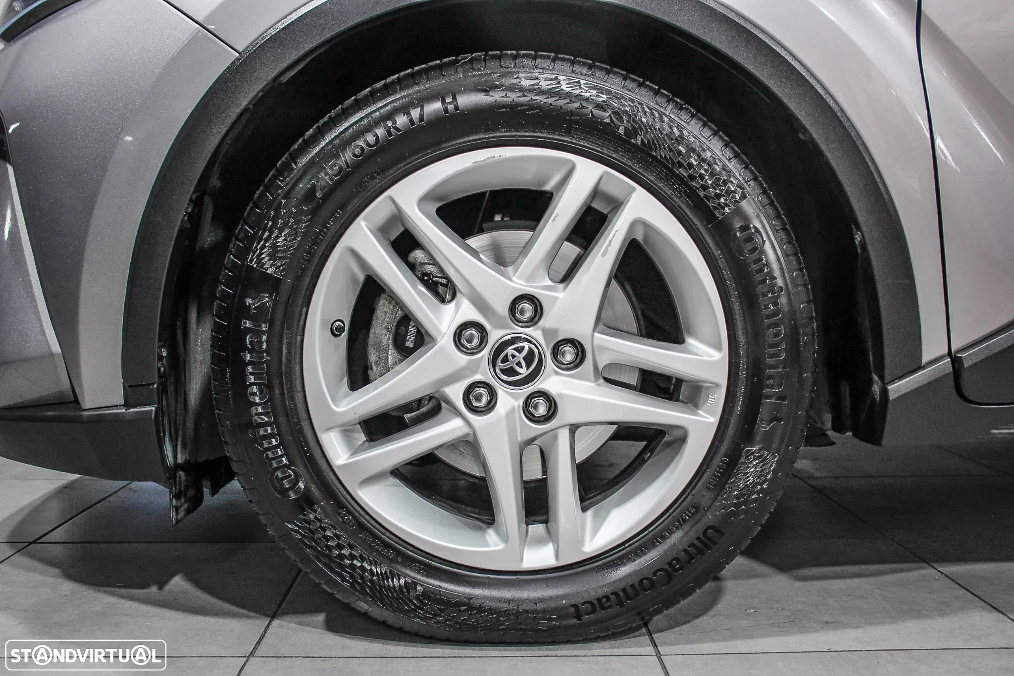 Toyota C-HR 1.8 Hybrid Comfort - 13