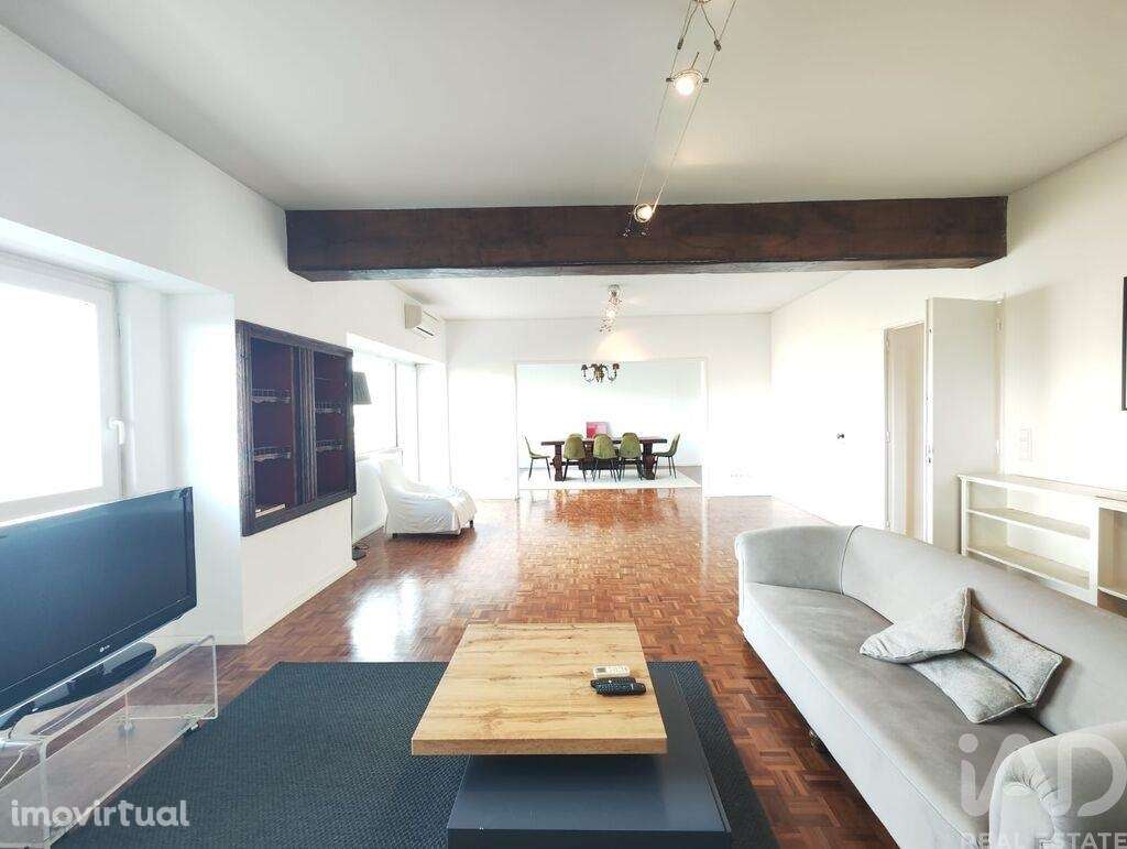 Apartamento T4 em Avenidas Novas de 225,00 m2 - Grande imagem: 3/26