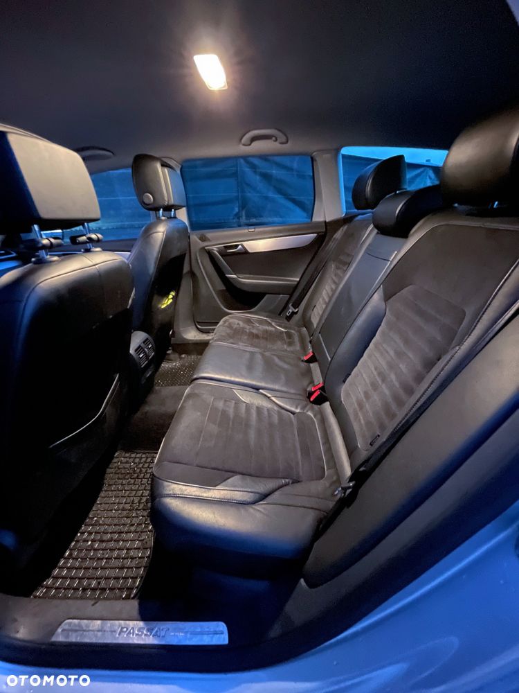 Volkswagen Passat 2.0 TSI Highline - 14
