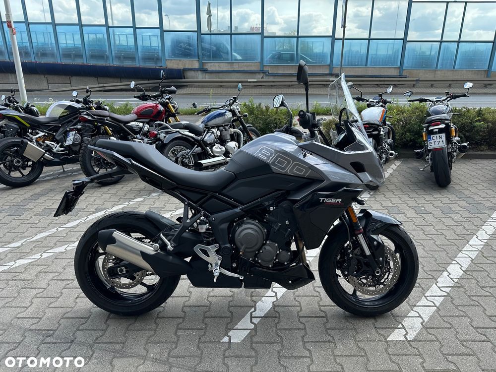 Triumph Tiger - 6