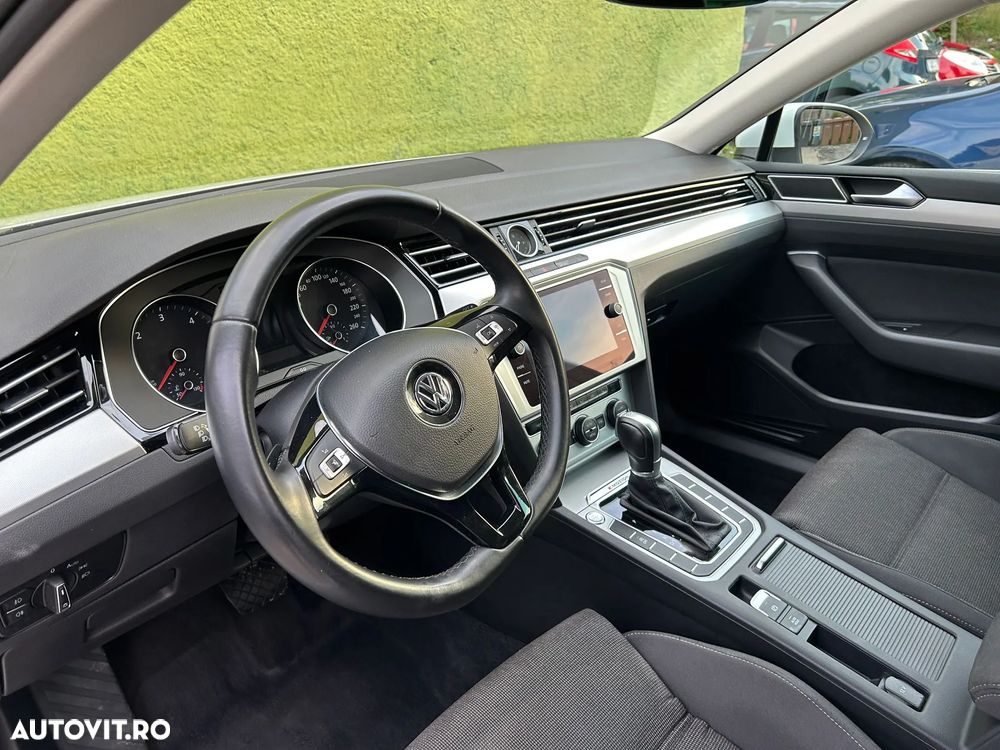 Volkswagen Passat 2.0 TDI DSG 4Motion Comfortline - 3