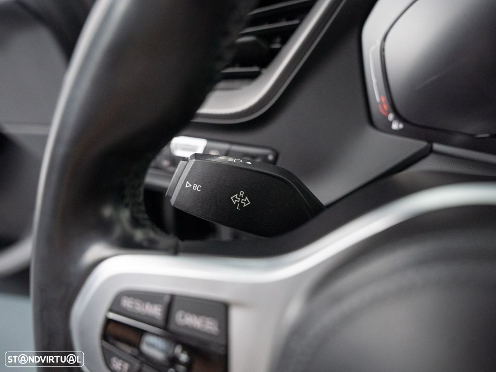 BMW 118 i Pack Desportivo M Auto - 20