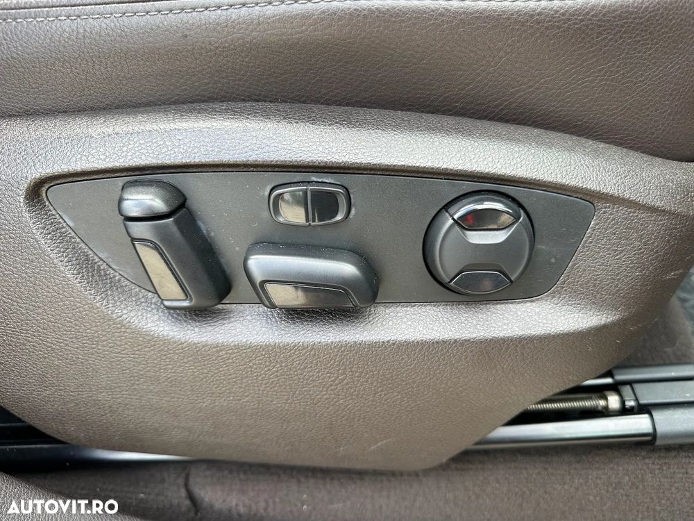 VOLKSWAGEN Touareg 2013 — imagine 17