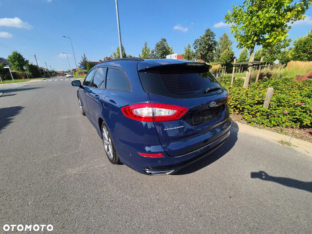 Ford Mondeo 2.0 EcoBoost STart-Stopp Autom ST-Line - 4
