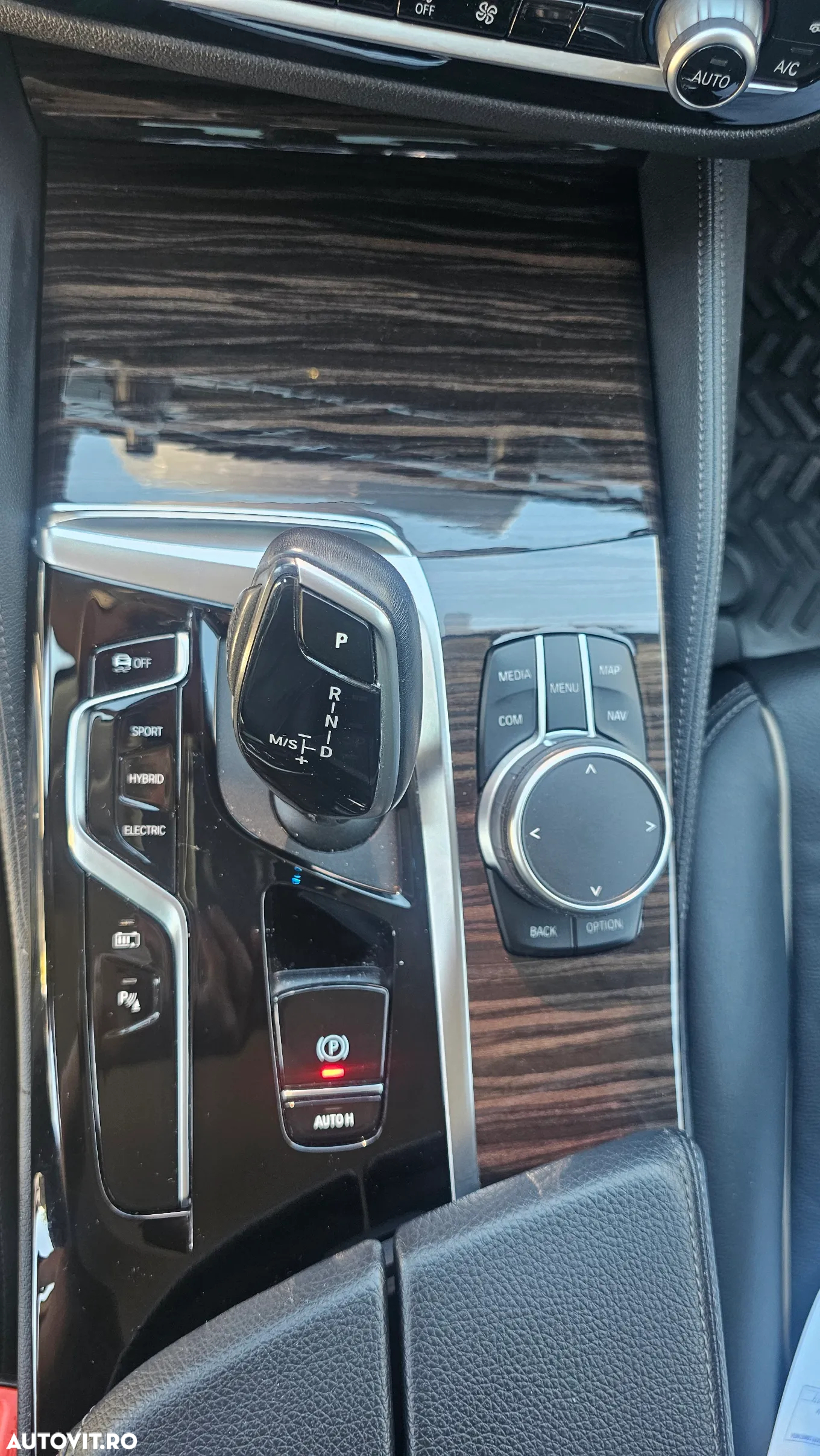 BMW Seria 5 530e AT PHEV - 24