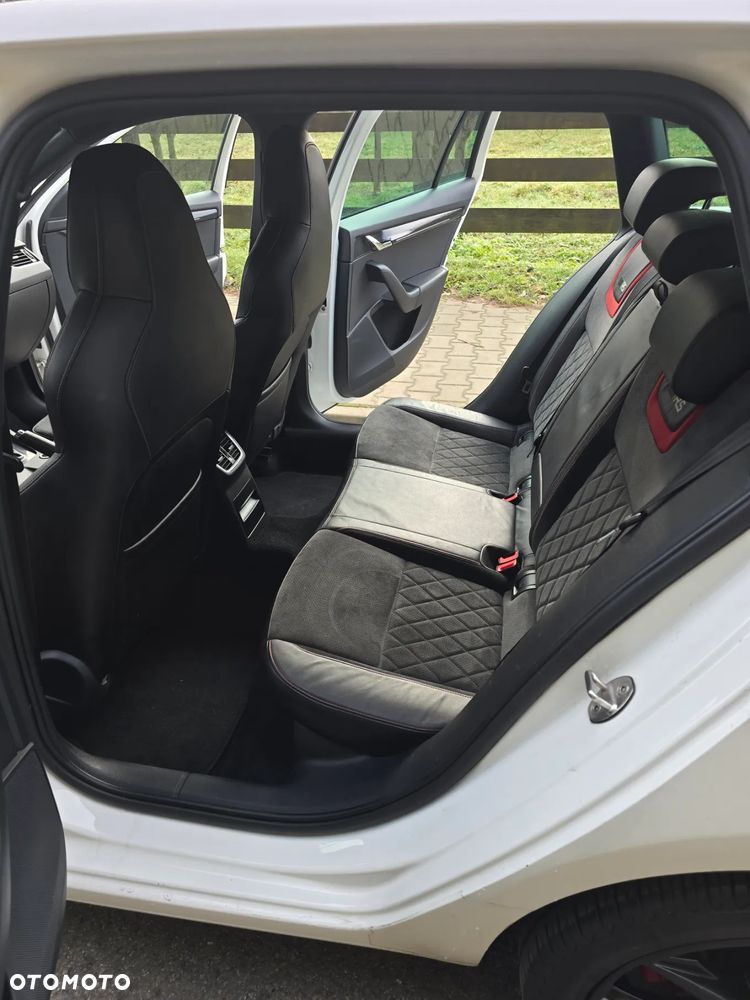 Skoda Octavia 2.0 TDI 4x4 DSG RS - 25