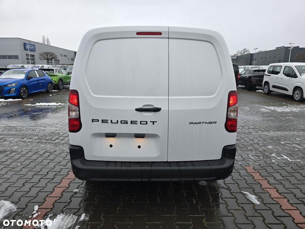 Peugeot Partner Van - 6