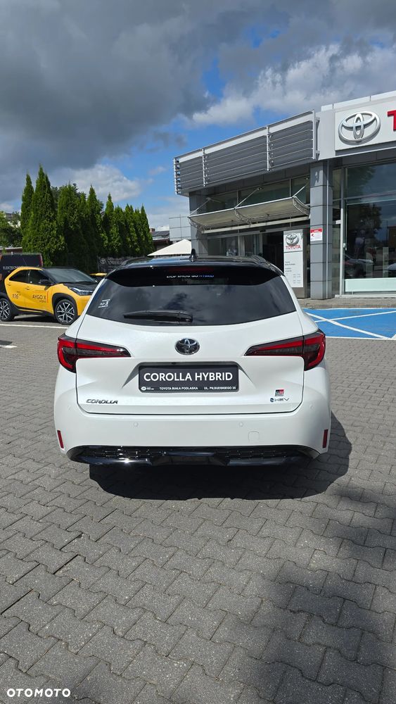 Toyota Corolla 2.0 Hybrid GR Sport - 3