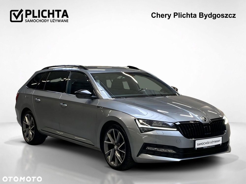 Skoda Superb 2.0 TDI SCR 4x4 Sportline DSG - 8