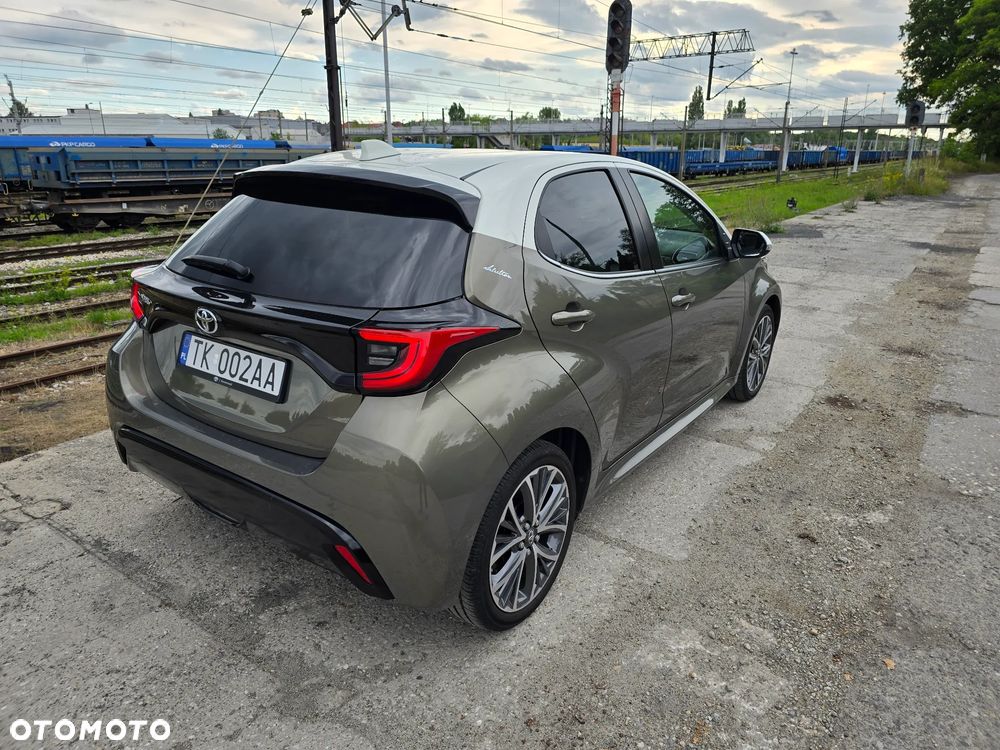 Toyota Yaris 1.5 Selection Elegant - 14